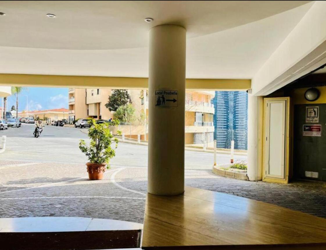 Reve Au 7E Ciel Piscine Baie De Monaco Apartman Beausoleil Kültér fotó