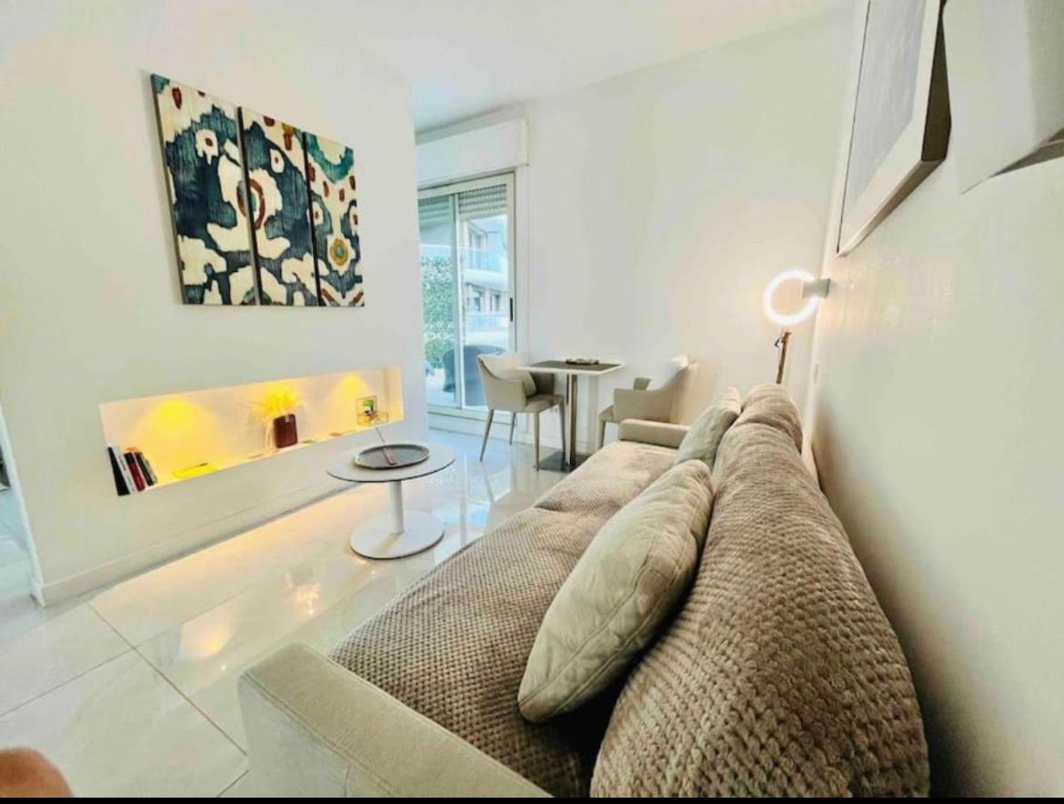 Reve Au 7E Ciel Piscine Baie De Monaco Apartman Beausoleil Kültér fotó